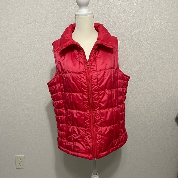 New York and company, Large hot pink vest - Picture 5 of 12